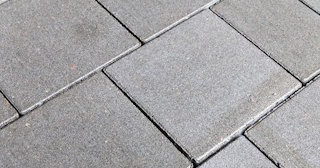 Гранитная брусчатка для дорожек и площадок в Троицке в октябре