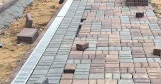 Укладка плитки на дорожке в Троицке от 825 руб. - доступная стоимость