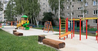 Благоустройство детской площадки во дворе от 1959 руб. в Троицке
