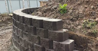 Установка подпорной стенки в Троицке в октябре